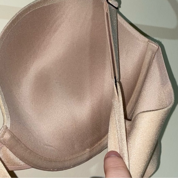 Women’s Spanx brand Pillow  Cup style Nude colour Bra with adjustable straps 36C - Picture 9 of 16